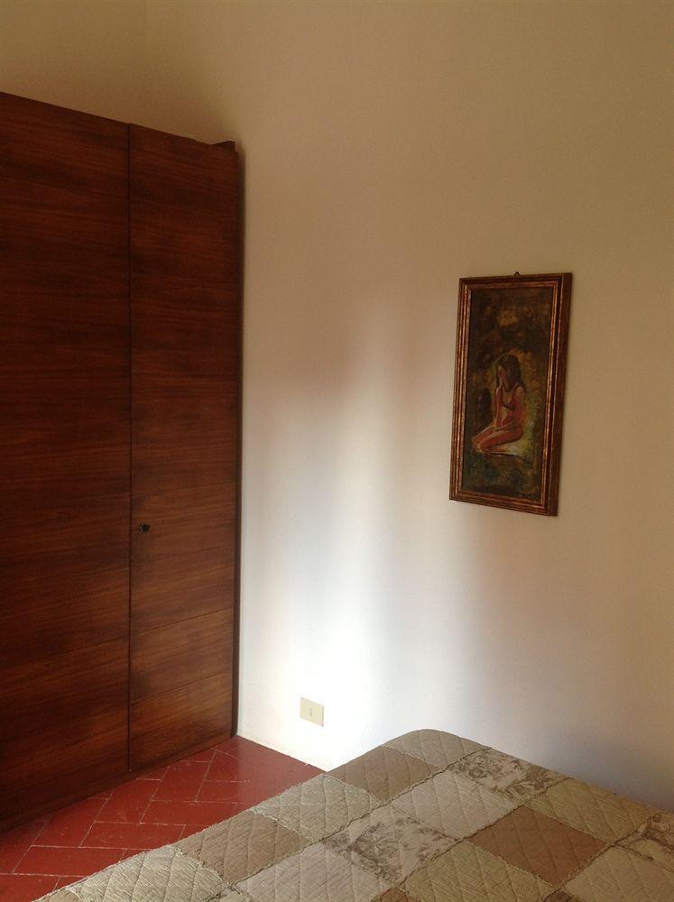 B&B Duccio Di Buoninsegna Сиена Екстериор снимка
